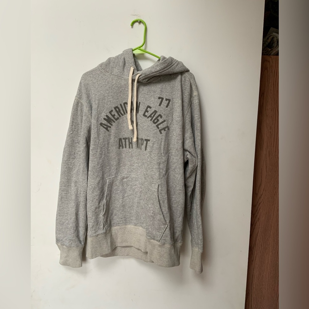 American Eagle Sweatshirt